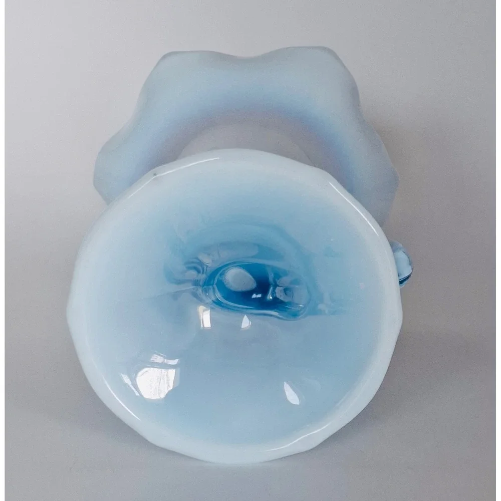 Vintage Duncan & Miller Three Feathers Blue Opalescent Cornucopia Vase 8